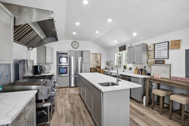 19529 Mary Lane, Montgomery, TX 77316