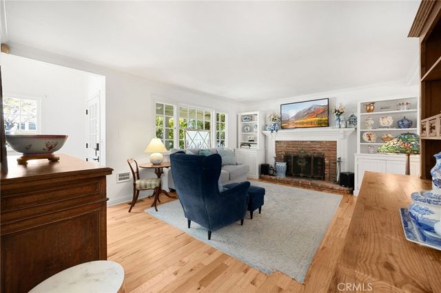 3301 Tilden Avenue, Los Angeles, CA 90034