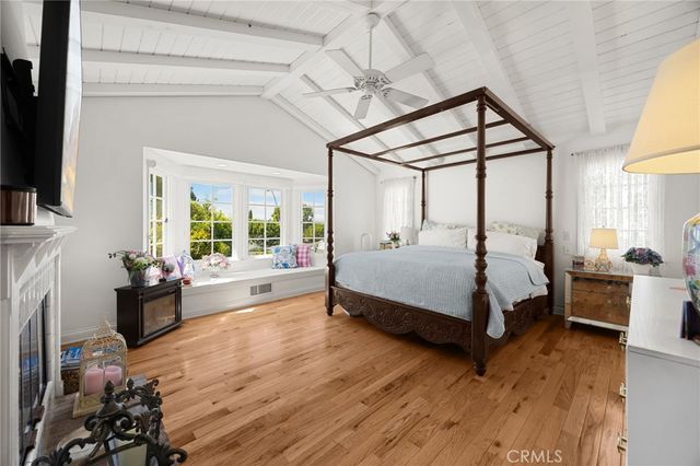 3301 Tilden Avenue, Los Angeles, CA 90034