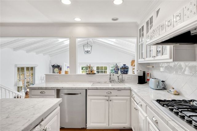 3301 Tilden Avenue, Los Angeles, CA 90034