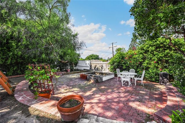 3301 Tilden Avenue, Los Angeles, CA 90034