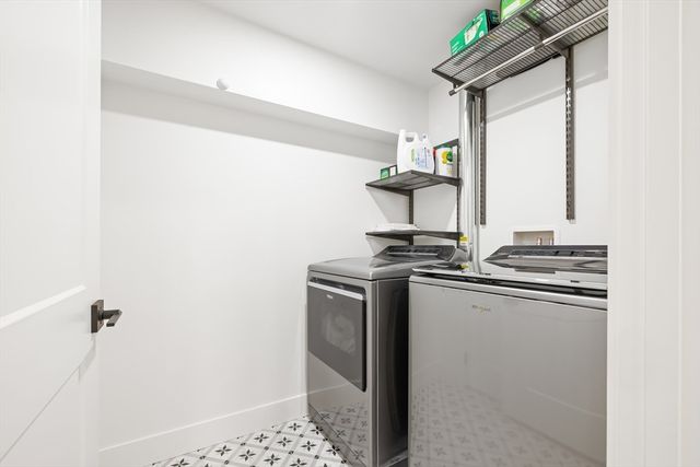 96 Otis St 1, Cambridge, MA 02141