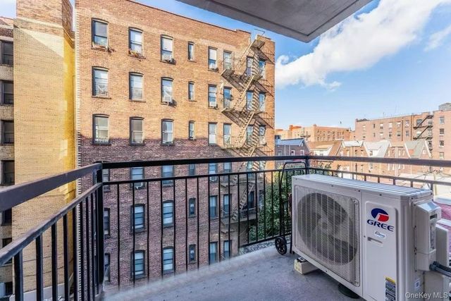 37-32 89th Street 4D, Jackson Heights, NY 11372