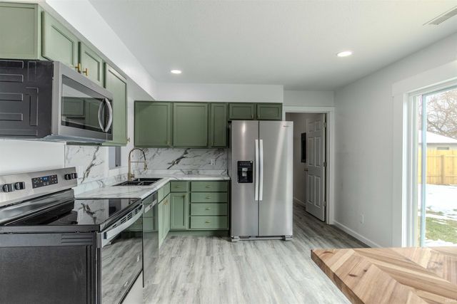 417 Cadillac Street, Ligonier, IN 46767