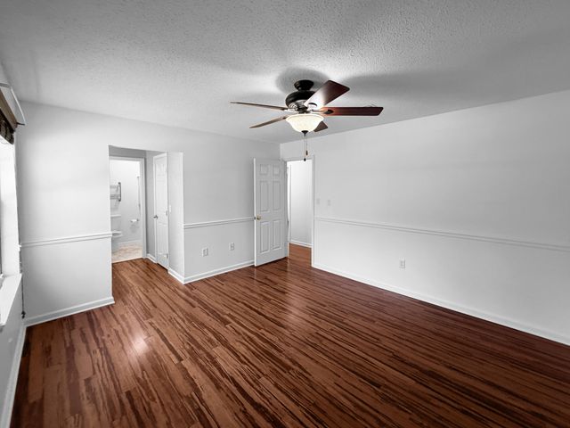 5555 Galaxy Drive, Crestview, FL 32539