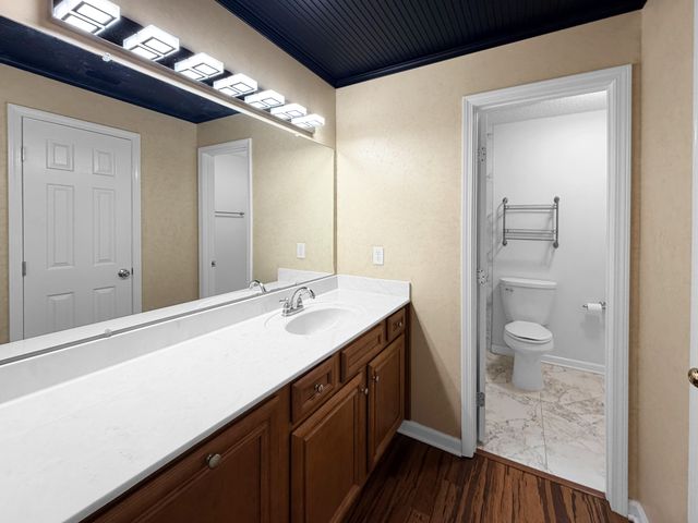 5555 Galaxy Drive, Crestview, FL 32539