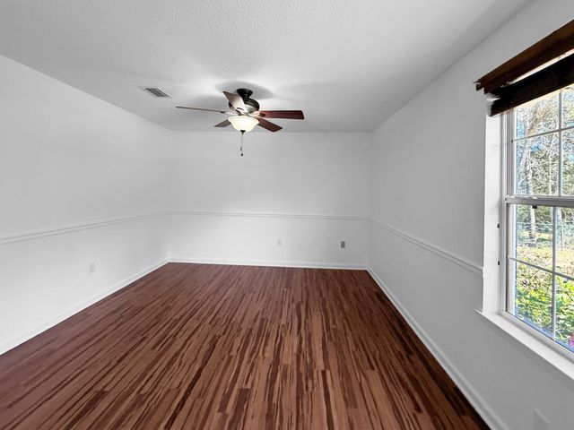 5555 Galaxy Drive, Crestview, FL 32539