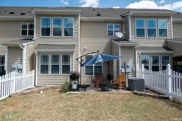 130 Wembley Drive, Clayton, NC 27527