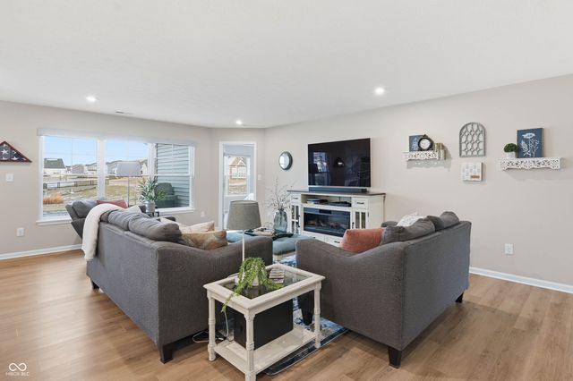 19602 Astoria Avenue, Sheridan, IN 46069