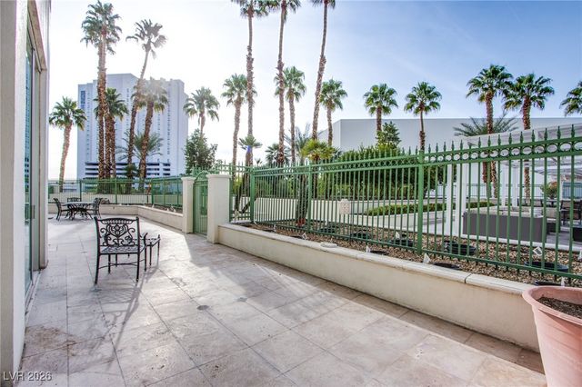 2877 Paradise Road 105, Las Vegas, NV 89109