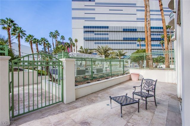 2877 Paradise Road 105, Las Vegas, NV 89109