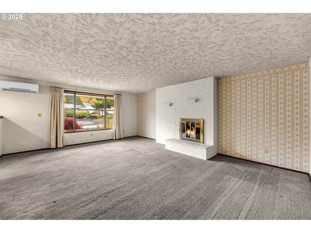 3704 Ne 45TH St, Vancouver, WA 98661