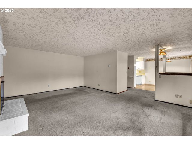 3704 Ne 45TH St, Vancouver, WA 98661