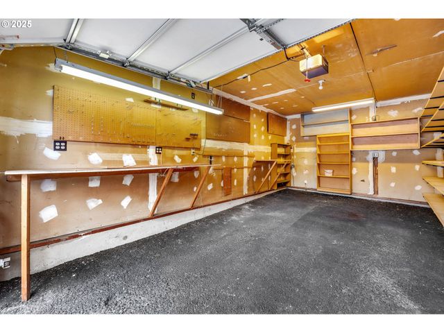 3704 Ne 45TH St, Vancouver, WA 98661