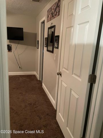 1067 Heath Avenue NW, Palm Bay, FL 32907