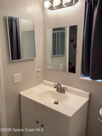 1067 Heath Avenue NW, Palm Bay, FL 32907