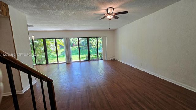 3412 Spring Bluff Pl 43, Lauderhill, FL 33319