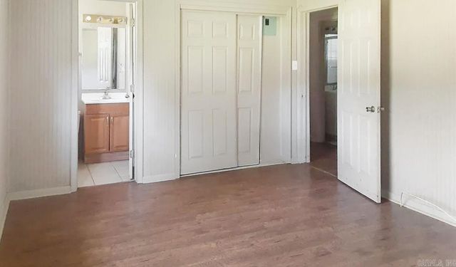 5201 N Woodland Dr, North Little Rock, AR 72117