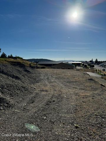 5856 W Seltice WAY, Post Falls, ID 83854