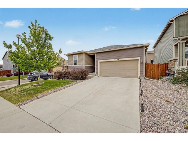 21209 E Princeton Pl, Aurora, CO 80013