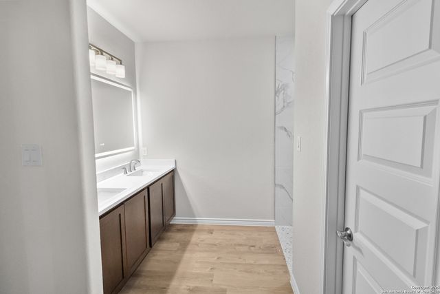 804 W HUNTINGTON ST, Beeville, TX 78102