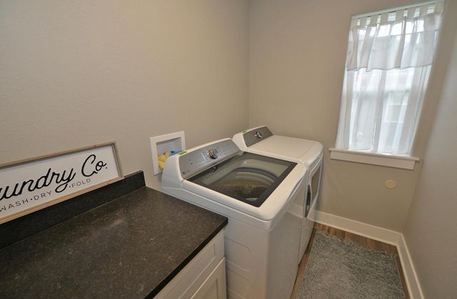 2200 90th STREET, Sturtevant, WI 53177