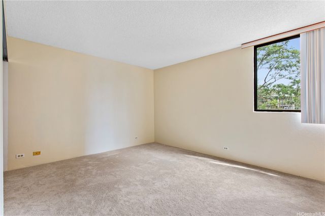 98-351 Koauka Loop C402, Aiea, HI 96701