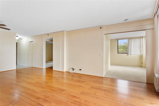 98-351 Koauka Loop C402, Aiea, HI 96701