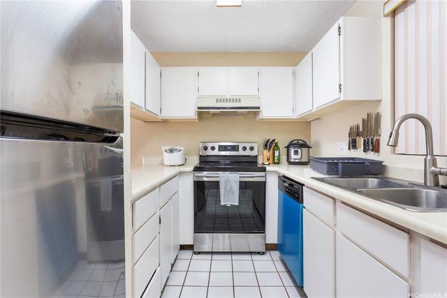 98-351 Koauka Loop C402, Aiea, HI 96701