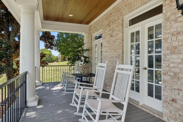 728 Legends Crest Dr, Franklin, TN 37069