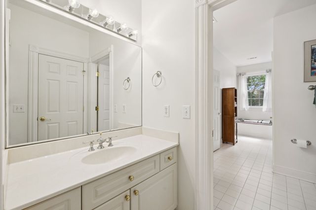 728 Legends Crest Dr, Franklin, TN 37069