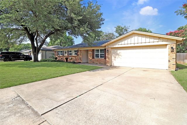 5409 Topper Drive, North Richland Hills, TX 76180