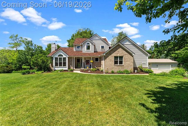 2867 Iris Lane, Hartland Township, MI 48353