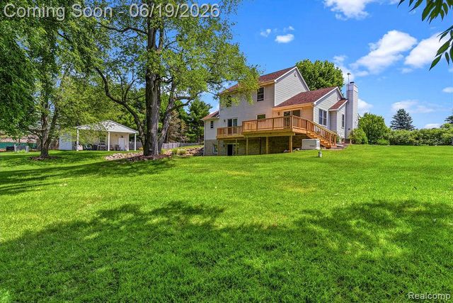 2867 Iris Lane, Hartland Township, MI 48353