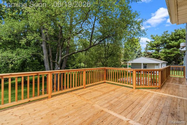 2867 Iris Lane, Hartland Township, MI 48353