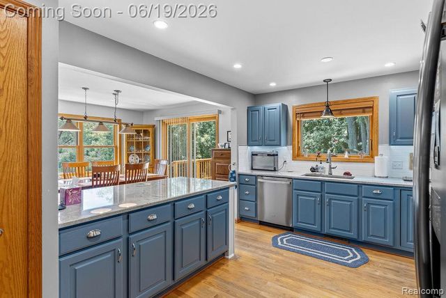 2867 Iris Lane, Hartland Township, MI 48353