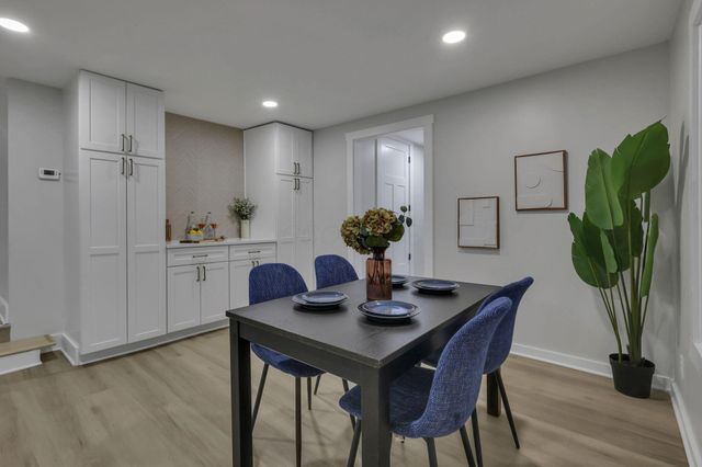 2421 N County Line Road, Sunbury, OH 43074