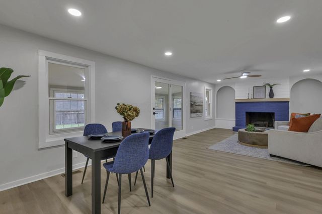 2421 N County Line Road, Sunbury, OH 43074