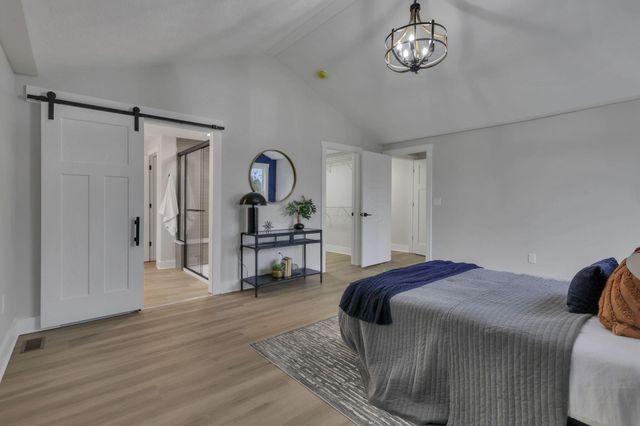 2421 N County Line Road, Sunbury, OH 43074