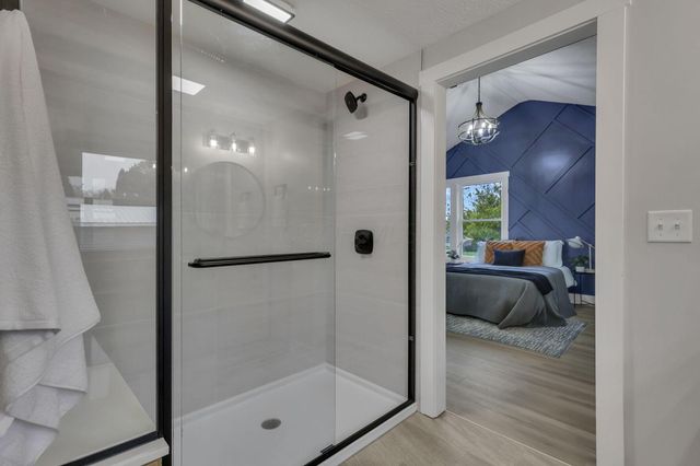 2421 N County Line Road, Sunbury, OH 43074