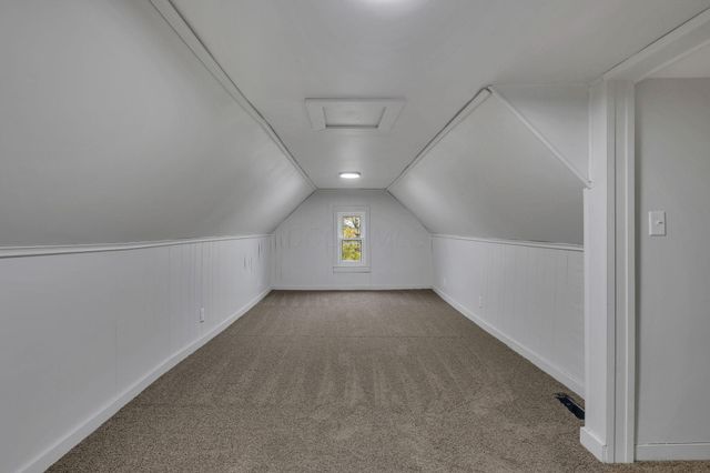 2421 N County Line Road, Sunbury, OH 43074