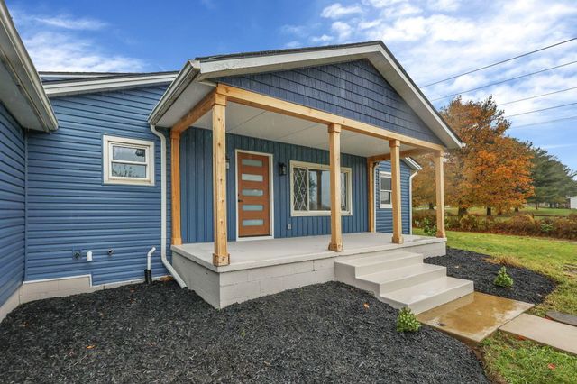 2421 N County Line Road, Sunbury, OH 43074