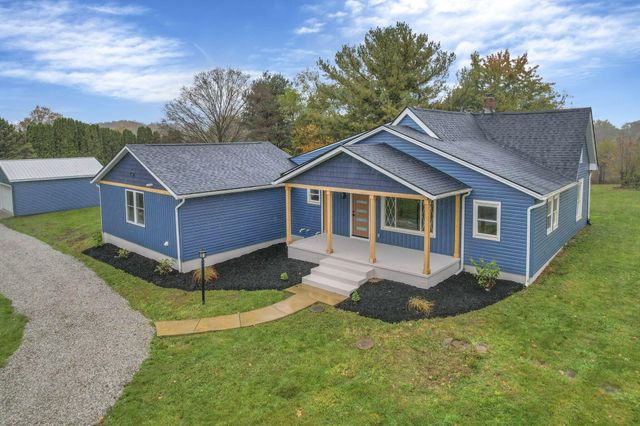 2421 N County Line Road, Sunbury, OH 43074