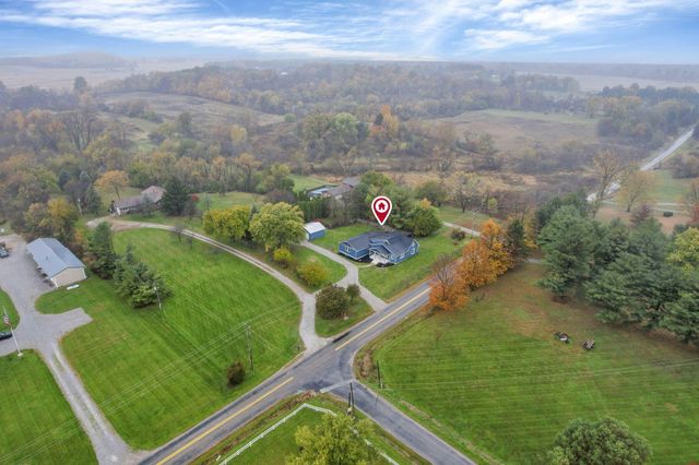 2421 N County Line Road, Sunbury, OH 43074