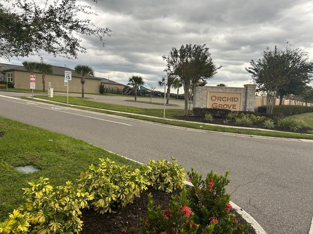 805 ORCHID GROVE BOULEVARD, Davenport, FL 33837