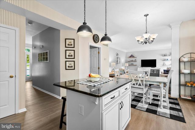 8 ROYAL CROWN CT, Germantown, MD 20876