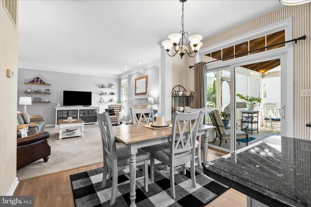 8 ROYAL CROWN CT, Germantown, MD 20876