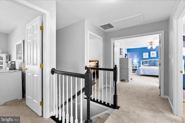 8 ROYAL CROWN CT, Germantown, MD 20876