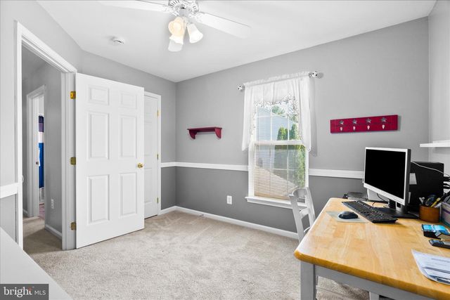 8 ROYAL CROWN CT, Germantown, MD 20876