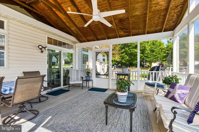 8 ROYAL CROWN CT, Germantown, MD 20876